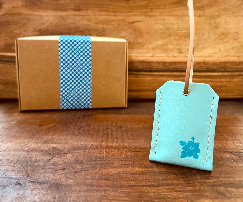 旅人御守/吊饰(扶桑花 ハイビスカスの花)-可免费定制专属英文名 - 吊饰 - 真皮 蓝色