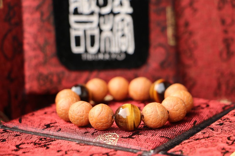 尼泊尔凤眼菩提子 14mm 黄虎眼石隔珠 定制化串珠设计 佛珠 手串 - 手链/手环 - 植物．花 