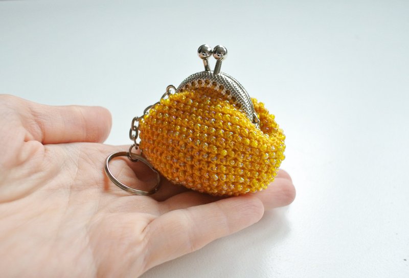 黄色零钱包、钩织零钱包、扣式零钱包、钥匙圈、珠饰零钱包 - 零钱包 - 其他材质 黄色