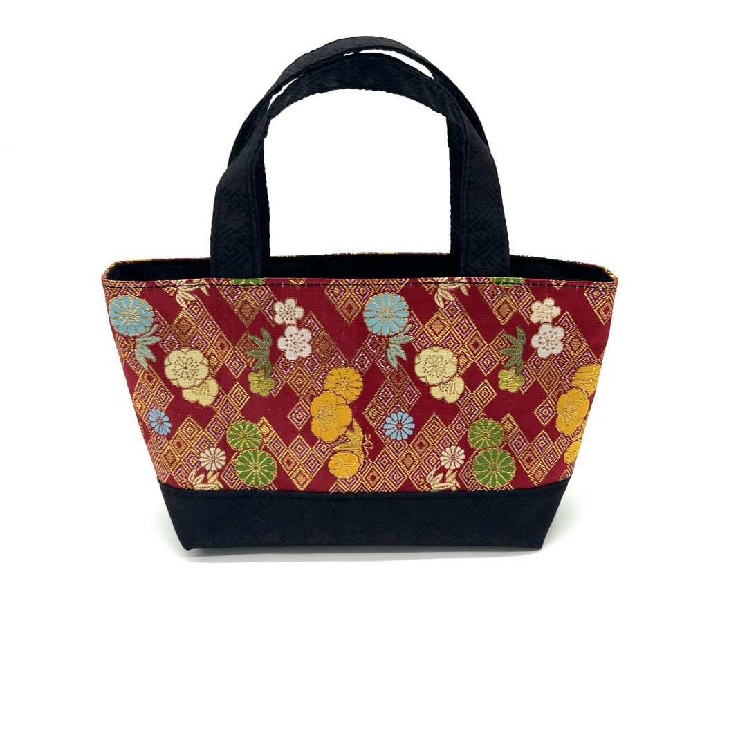 Japanese pattern mini bag made from Nishijin-ori and brocade fabric - 手提包/手提袋 - 聚酯纤维 红色
