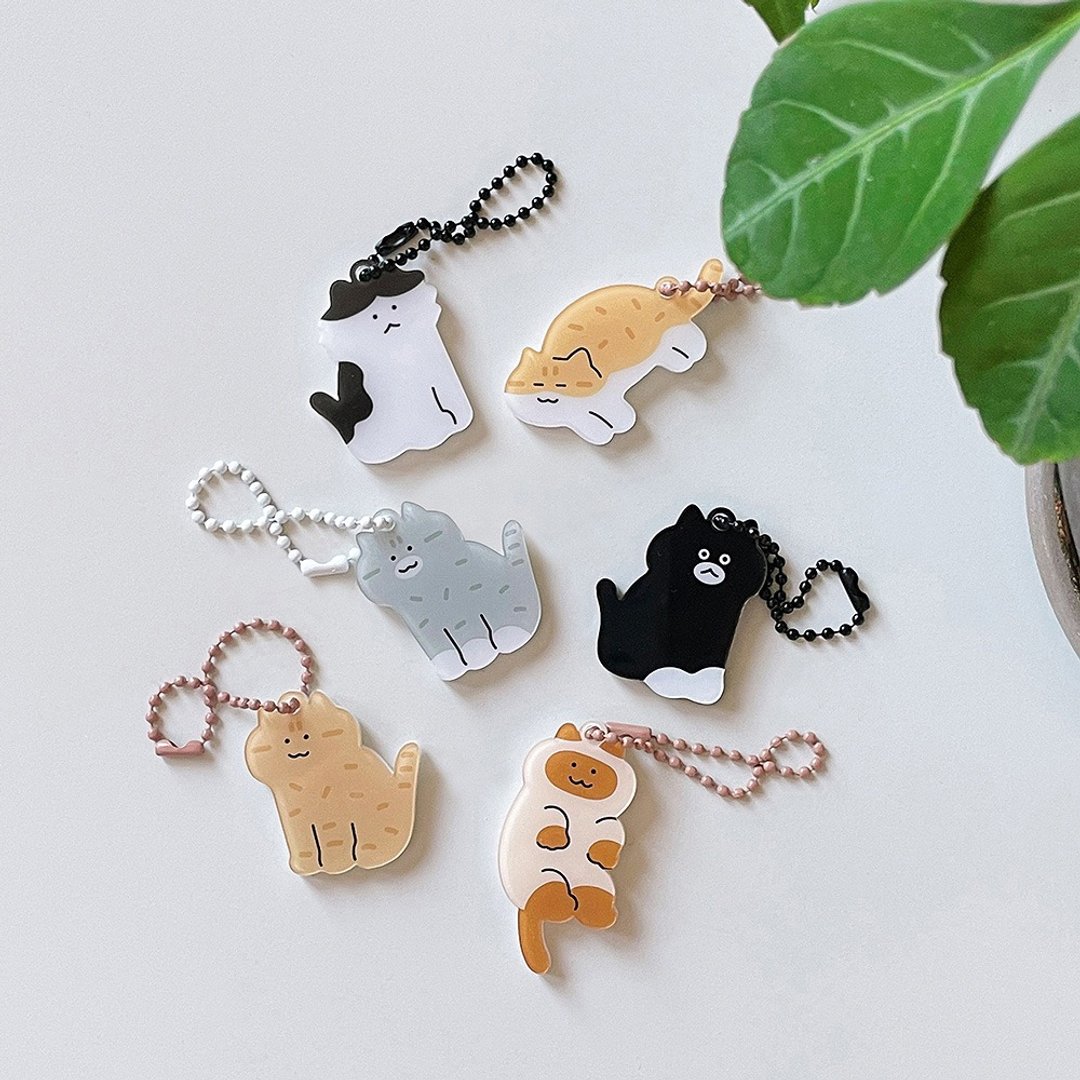 cat pose cute keying - 钥匙链/钥匙包 - 压克力 咖啡色