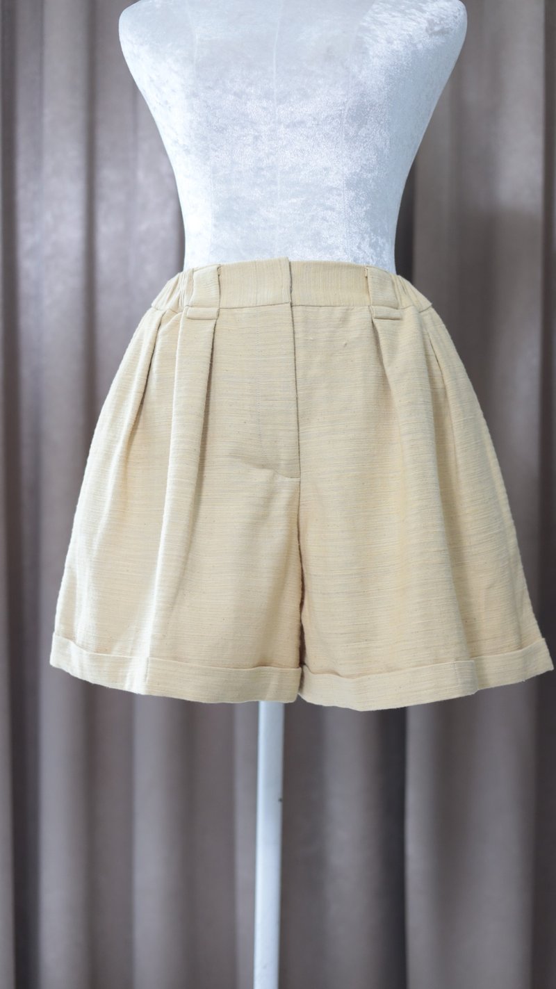 Loom & Leaf - 手捻棉手工编织短裤 - 女装短裤 - 棉．麻 黄色