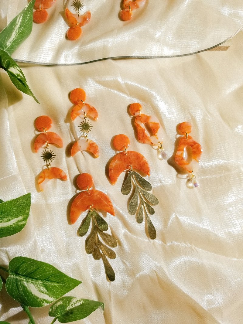 原创手作Ocean On The Moon -晕染红橘软陶耳环/耳夹 - 耳环/耳夹 - 陶 多色