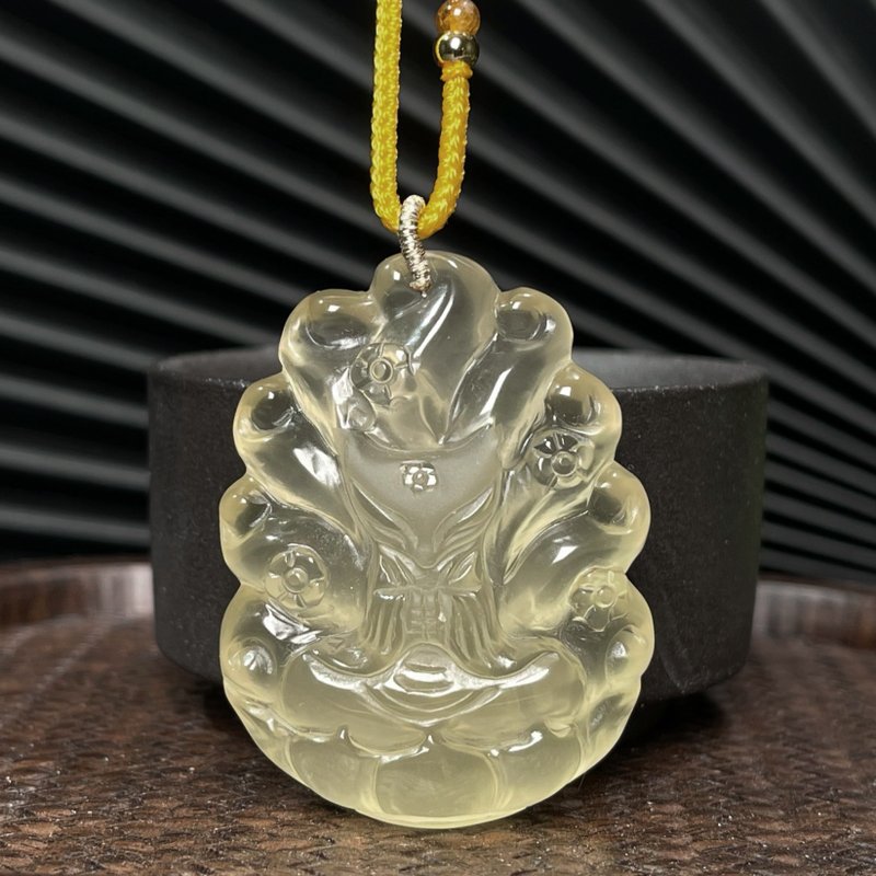 冰透柠檬黄水晶九尾狐仙吊坠项链 双面立体雕 感情顺利 事业顺畅 - 项链 - 水晶 黄色