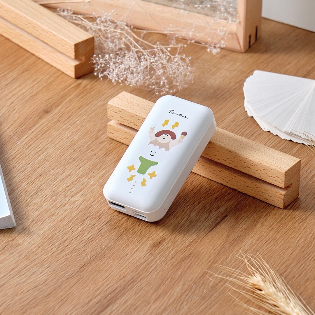 Tienntone呷冰5000mAh胶囊迷你行动电源 - 充电宝/传输线 - 塑料 多色