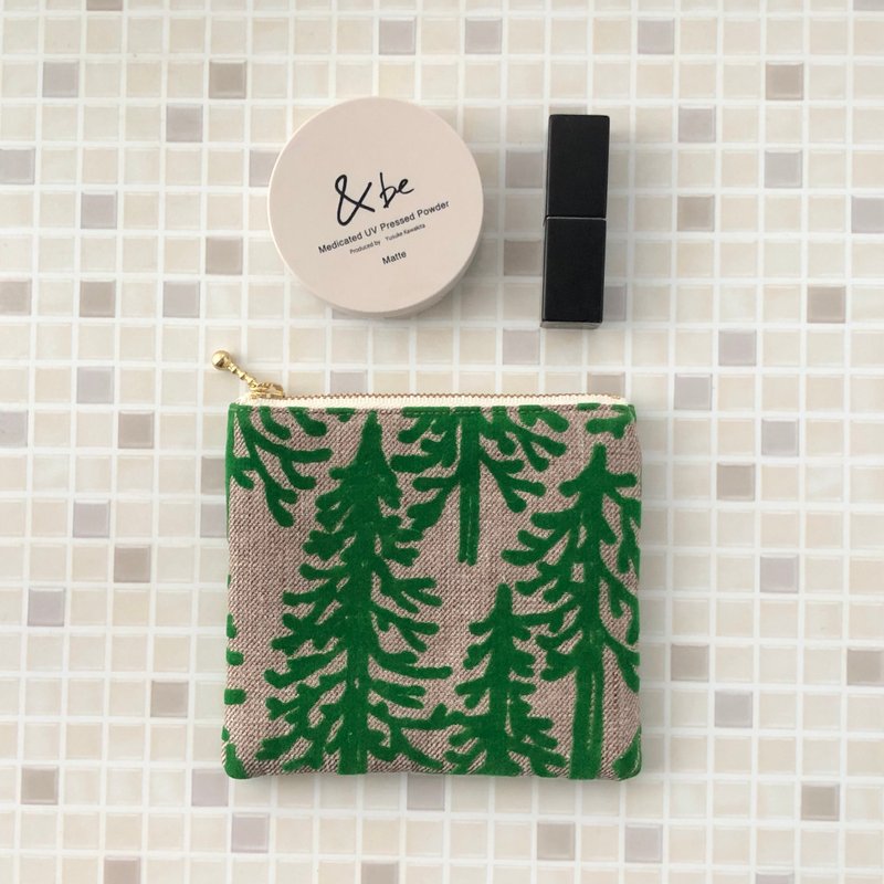 mina perhonen 扁平收纳袋 蓬松款 森林 metsä 收纳袋 手工制作 - 化妆包/杂物包 - 棉．麻 绿色