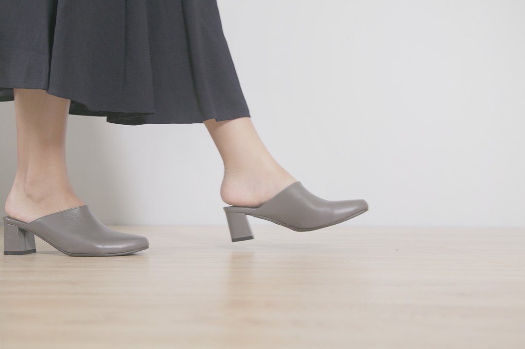 Mules Heels (极致灰) Gray 中高跟穆勒 | WL - 穆勒鞋 - 真皮 灰色