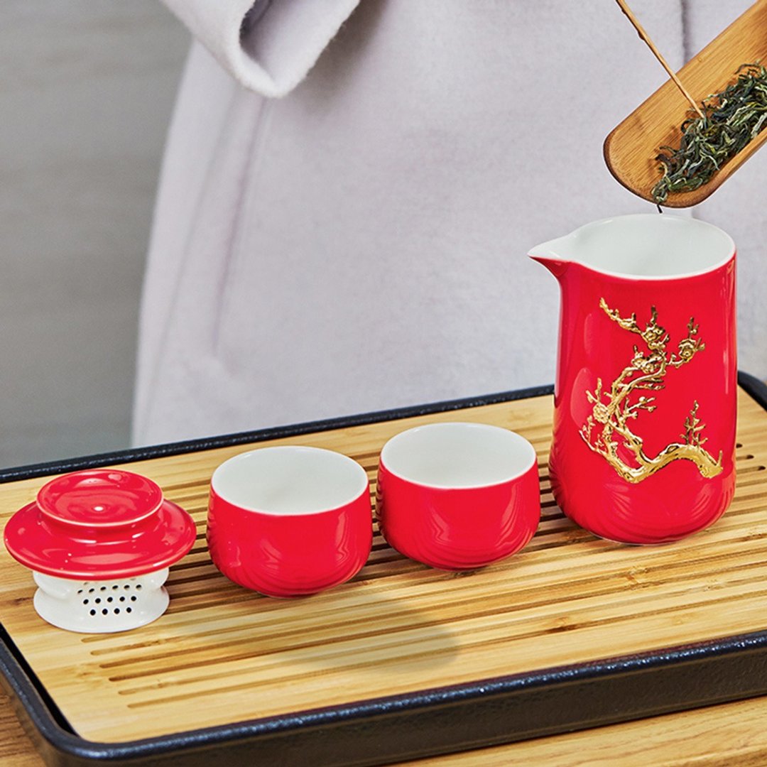 梅香泡茶器 / 一壶+二杯 / 鎏金 / 3色 - 茶具/茶杯 - 瓷 红色