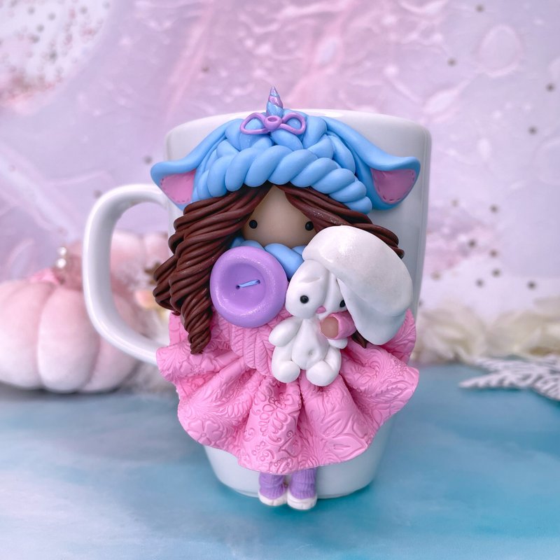 Mug - girl with a bunny. Gift to your beloved friend. Girl in pink. - 其他杯子 - 粘土 粉红色