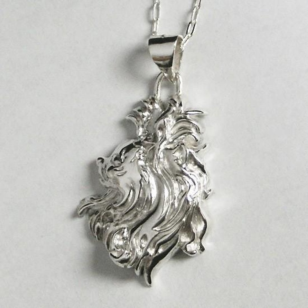 Chihuahua Portrait Pendant [Free Shipping] Dog Dog Silver Silver - 项链 - 其他金属 银色