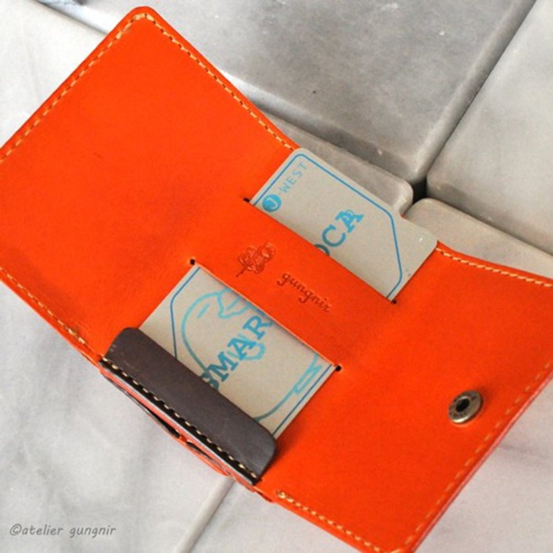 More compact tri-fold wallet No.1 Buttero - 皮夹/钱包 - 真皮 多色