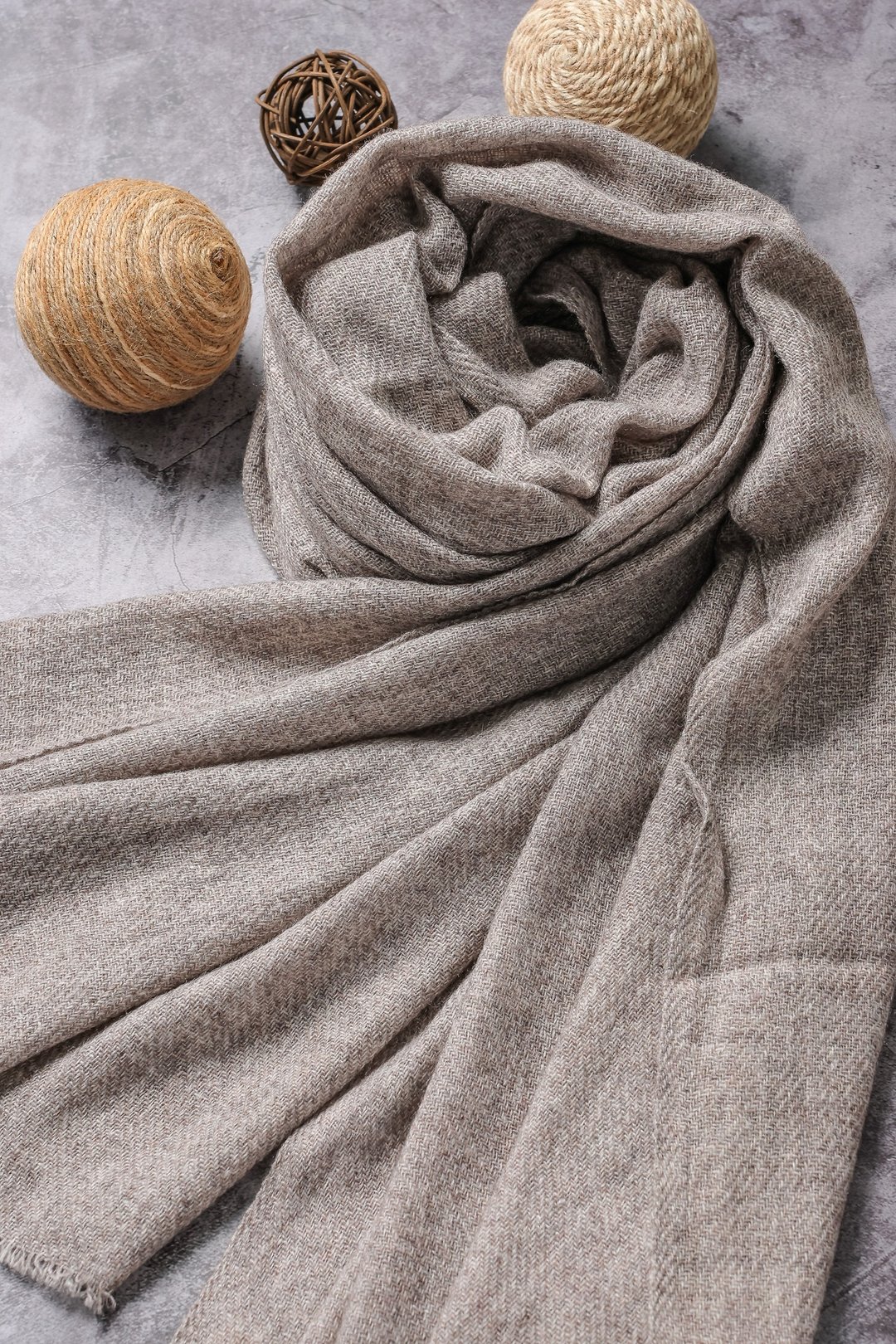 【经典 Cashmere 羊绒围巾】原色无染 中褐 轻薄舒适 男女适用 - 围巾/披肩 - 羊毛 卡其色