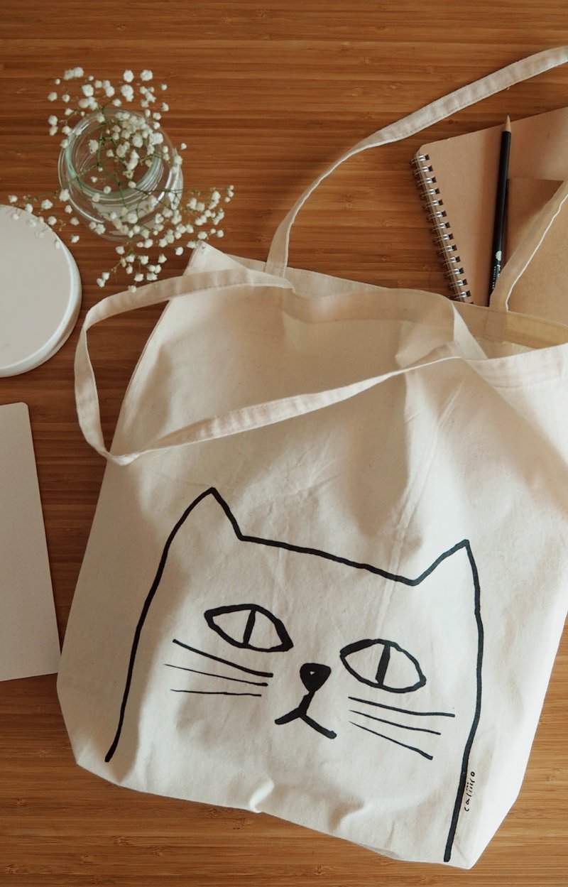 Tote bag WITH White CAT. - 手提包/手提袋 - 棉．麻 咖啡色