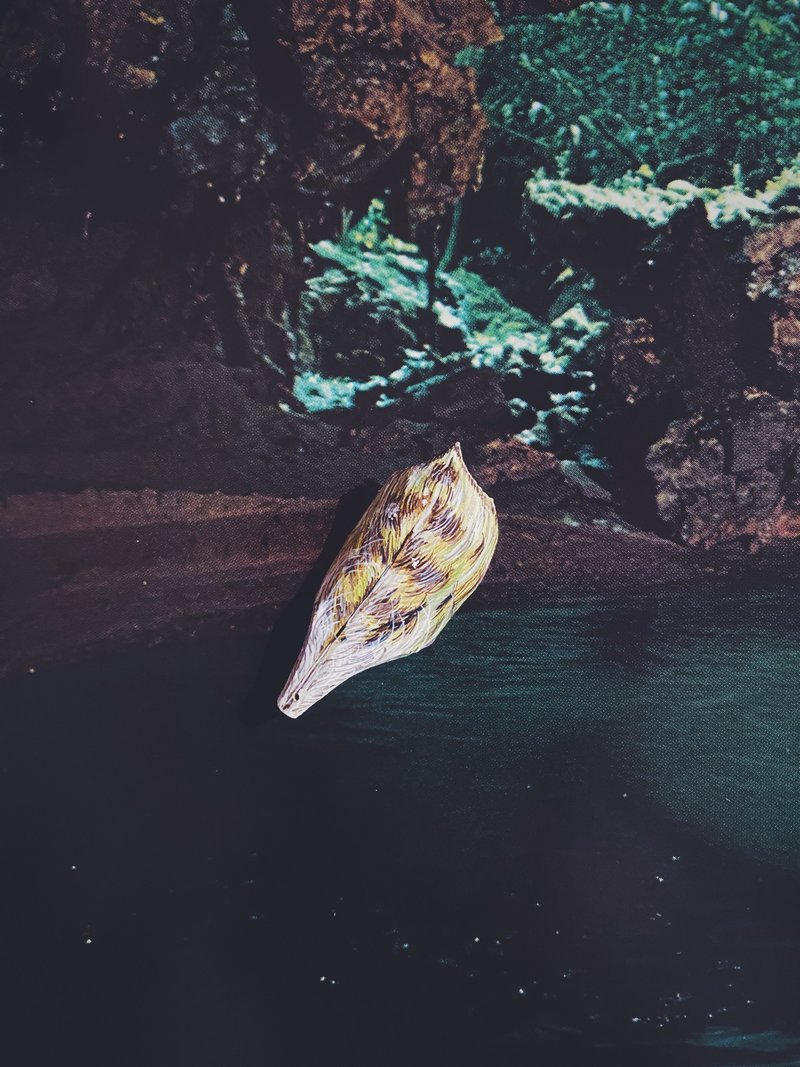 木刻手绘坠饰 - 羽毛 - 其他 - 木头 黄色