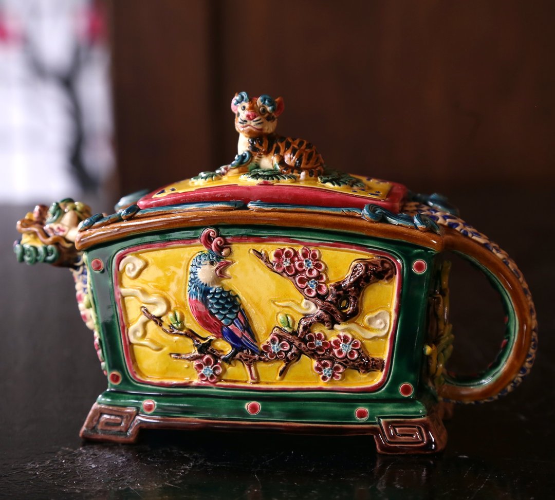 智卢交趾陶-祥瑞茶壶系列 - 其他 - 陶 多色