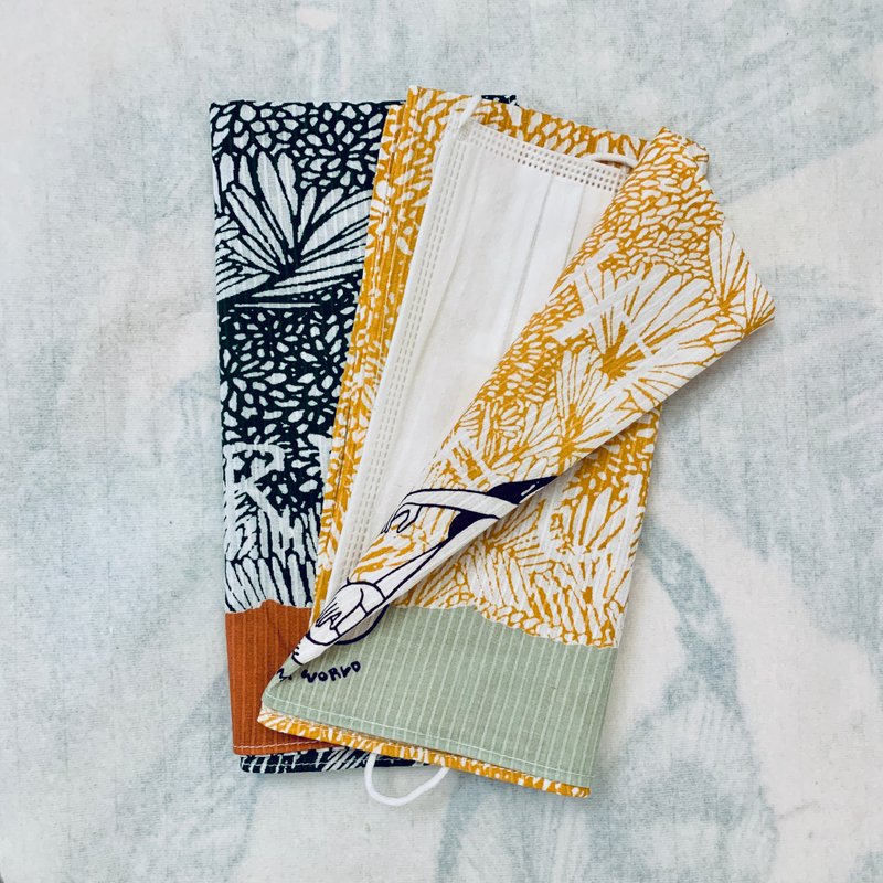 方手拍 /口罩外套 - 手帕/方巾 - 棉．麻 卡其色