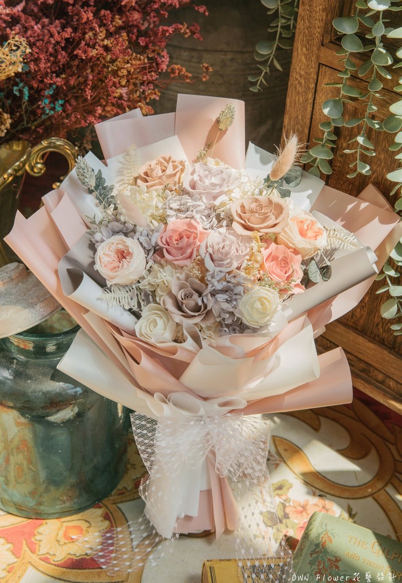 永生玫瑰花束/不凋花花束/永生玫瑰/定制花束/永生花束/求婚花束 - 干燥花/捧花 - 植物．花 粉红色
