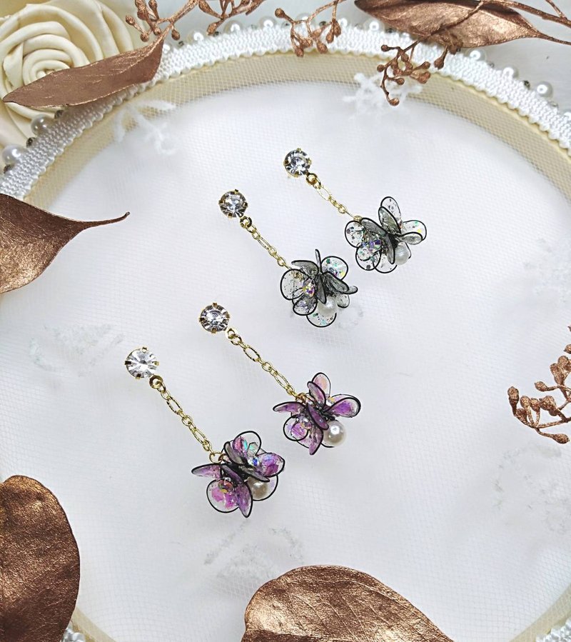 浮容手作房HIBISCUS#花蝶#/耳环/水晶花 - 耳环/耳夹 - 其他材质 白色