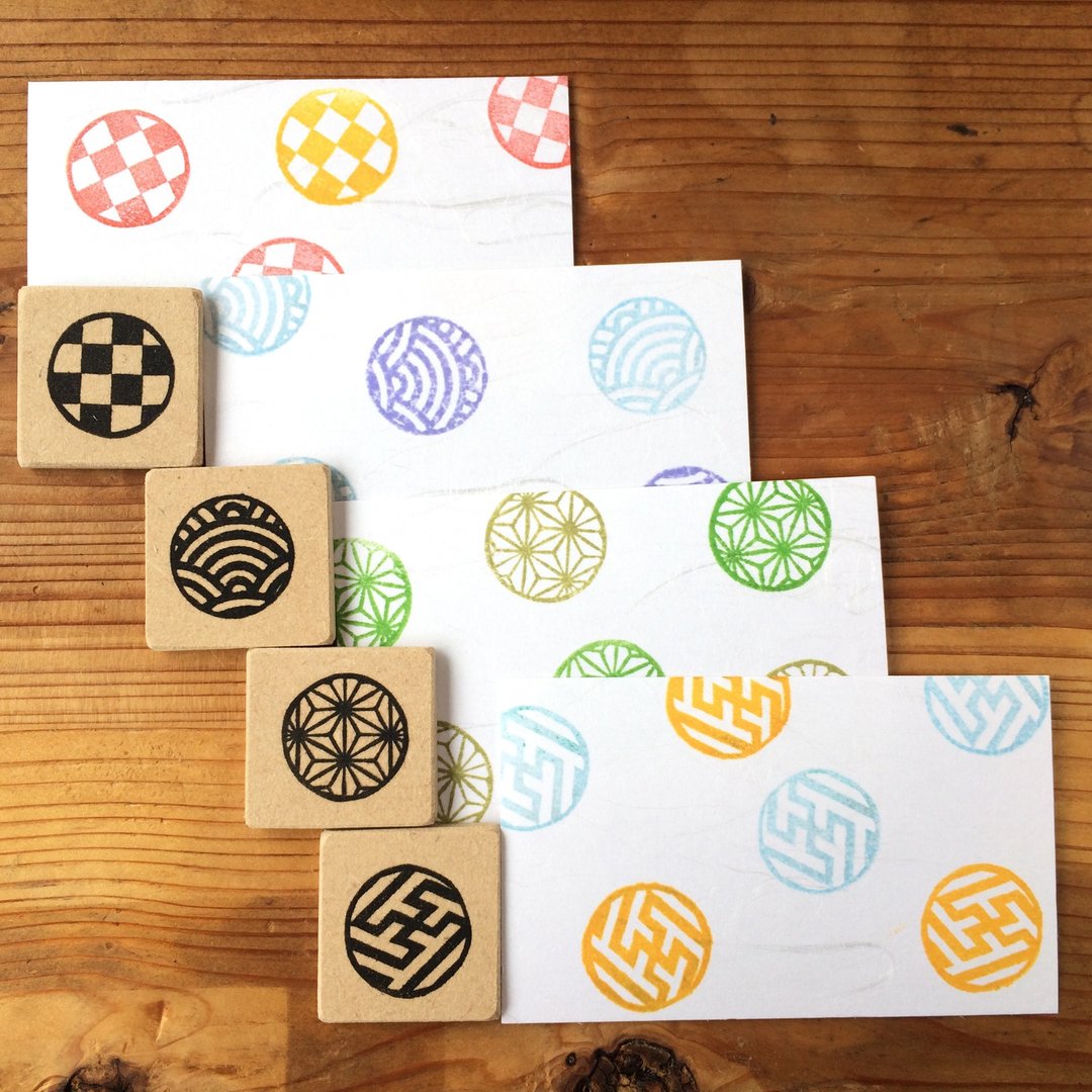 Easy to use round pattern Japanese pattern petit eraser ginkgo set 4 pieces - 印章/印台 - 其他材质 白色