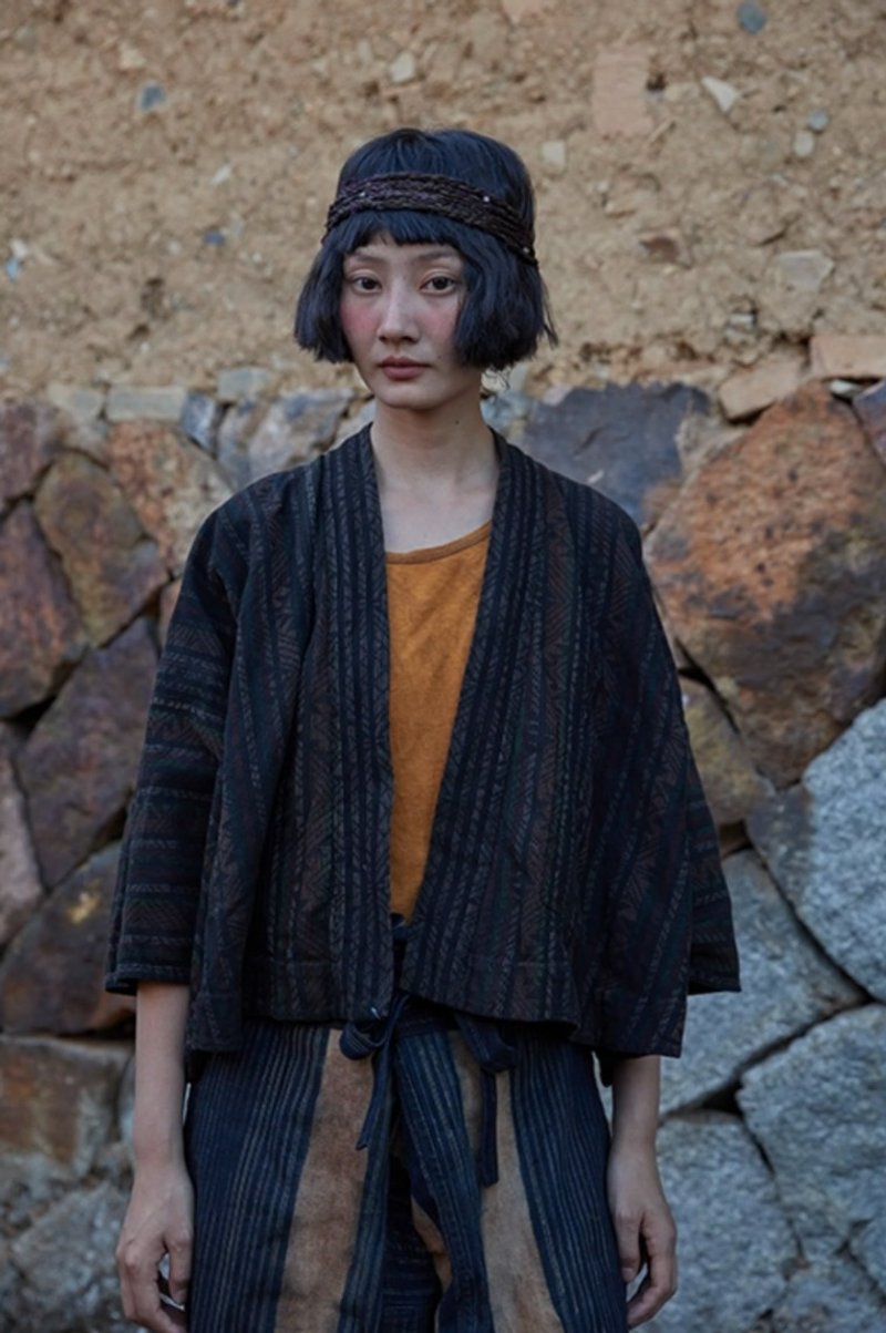 条纹几何 文艺复古 条纹系带开衫短外套/上衣 - 女装上衣 - 其他材质 灰色