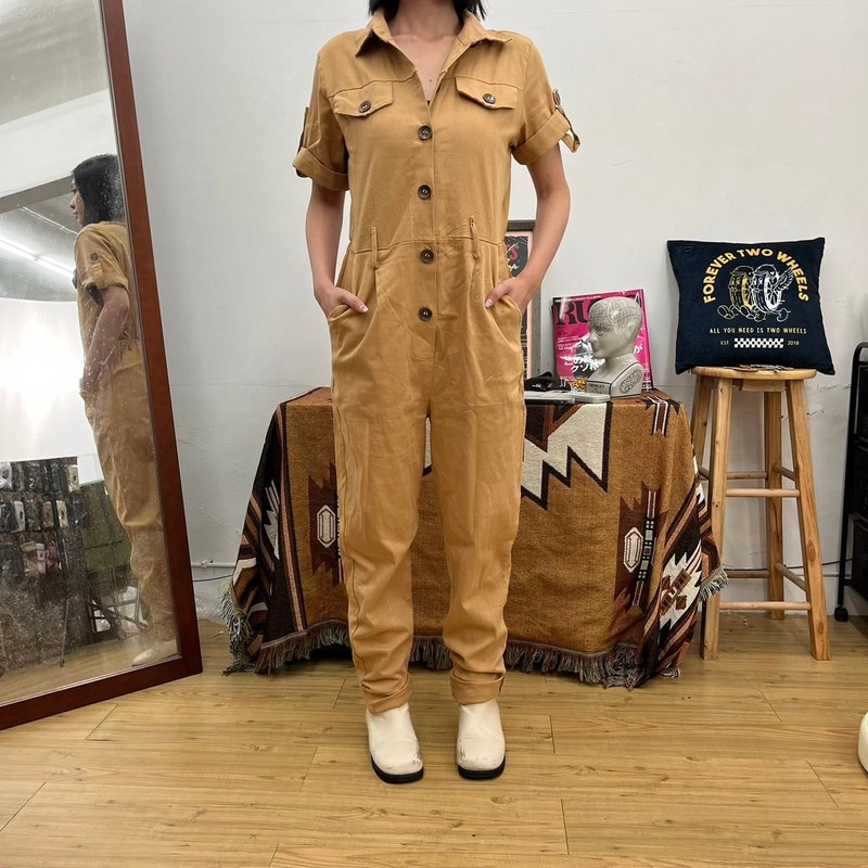女装 卡其 连身工作服  二手 古着 - 背带裤/连体裤 - 棉．麻 卡其色