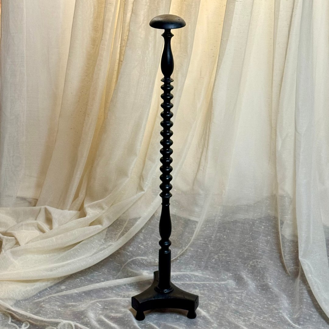 50599-优雅法国古董实木帽架/展示架H76cm - 摆饰 - 木头 