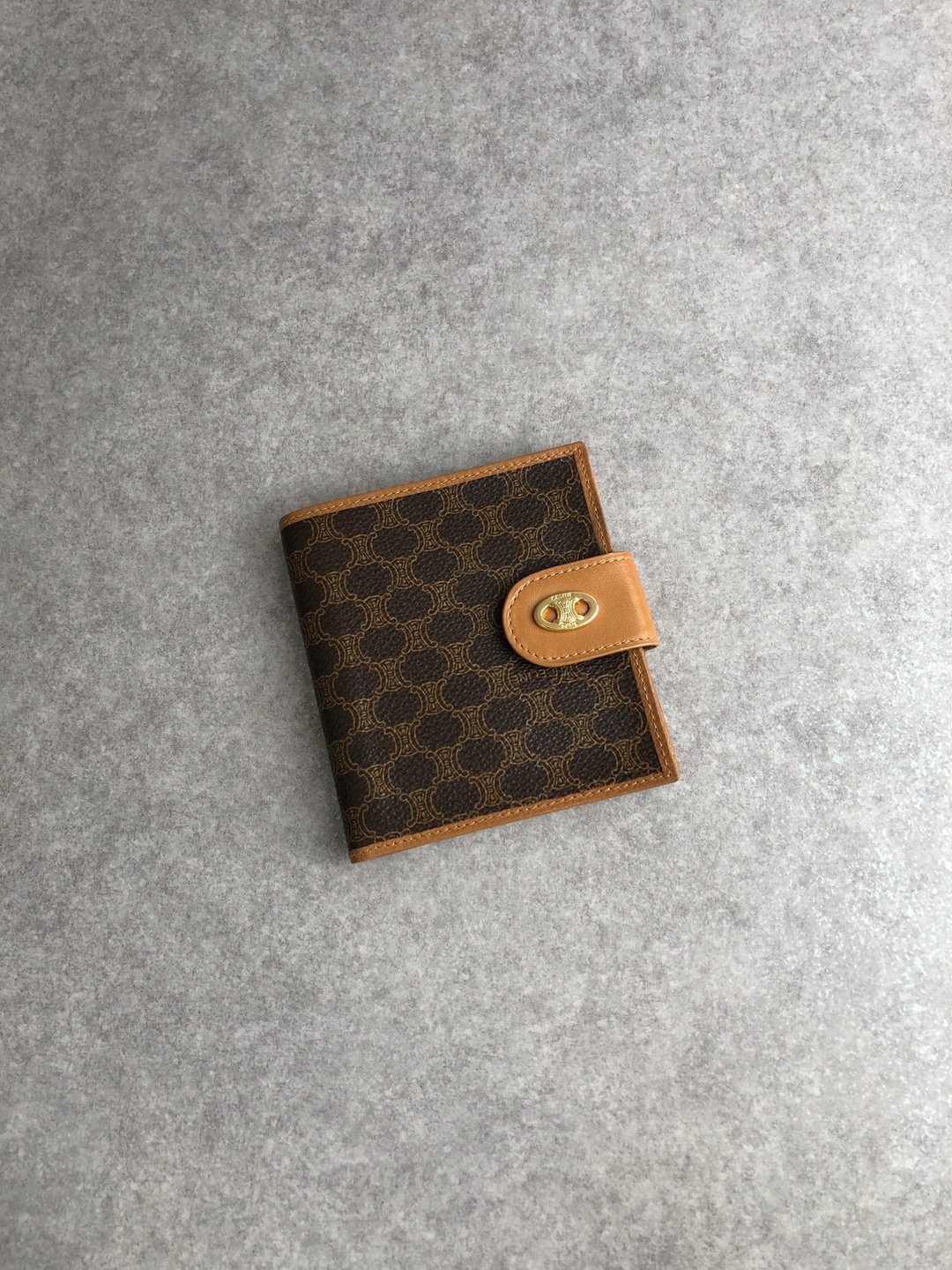 CELINE 棕色老花凯旋门复古短夹 bcju54 - 皮夹/钱包 - 真皮 咖啡色