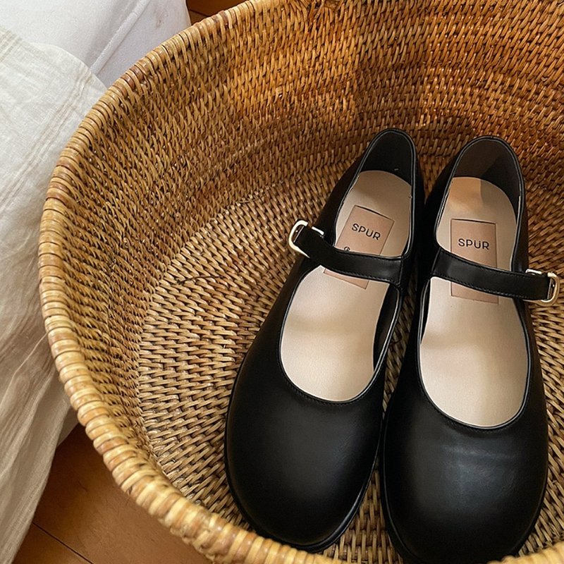 PRE-ORDER SPUR Oblic MJ Flats 斜角平底鞋RA7013 SP Black - 其他女款皮鞋 - 其他材质 