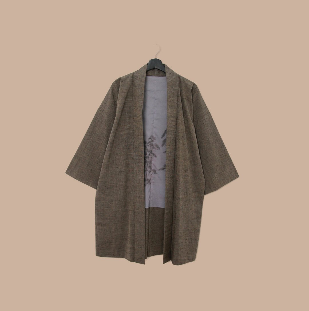 Back to Green-日本带回羽织 墨水树林 M-28/vintage kimono - 女装休闲/机能外套 - 丝．绢 