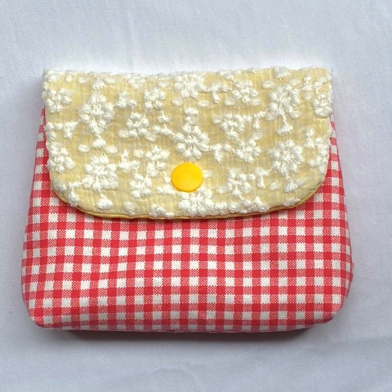 【MY HANDMADE】蕾丝与格子   l钱包 l化妆包 - 零钱包 - 棉．麻 灰色