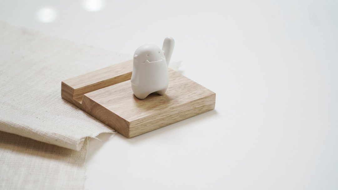 Teva Phone Stand - 摆饰 - 木头 咖啡色