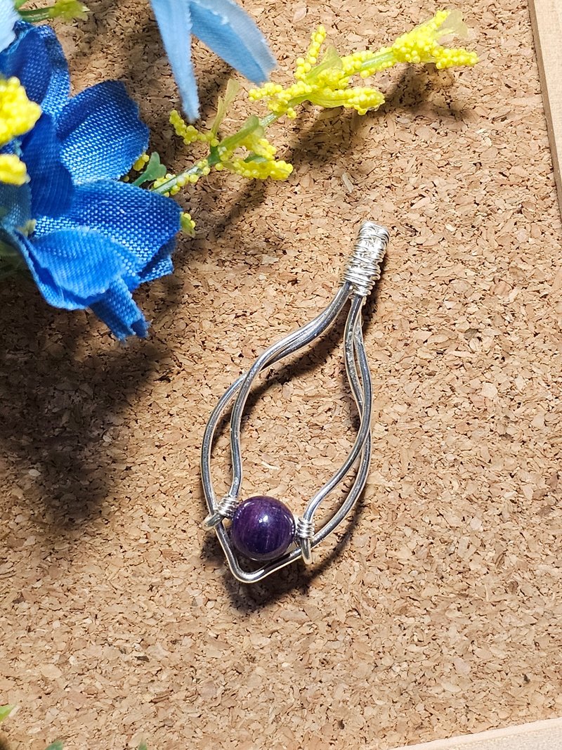 【叶绿𨥤手作】紫韵清扬 /金属线编织/节日/礼物/饰品/项链/手作 - 项链 - 铜/黄铜 紫色