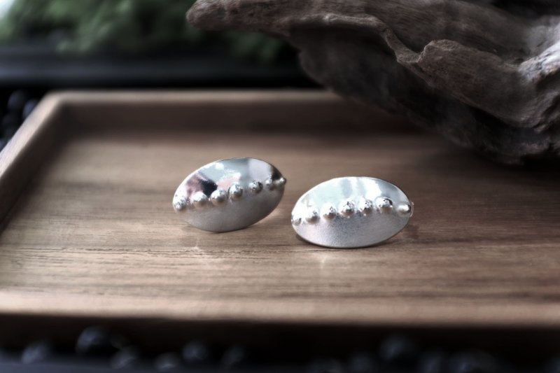 FATA AN树豆 - 耳环/耳夹 - 纯银 