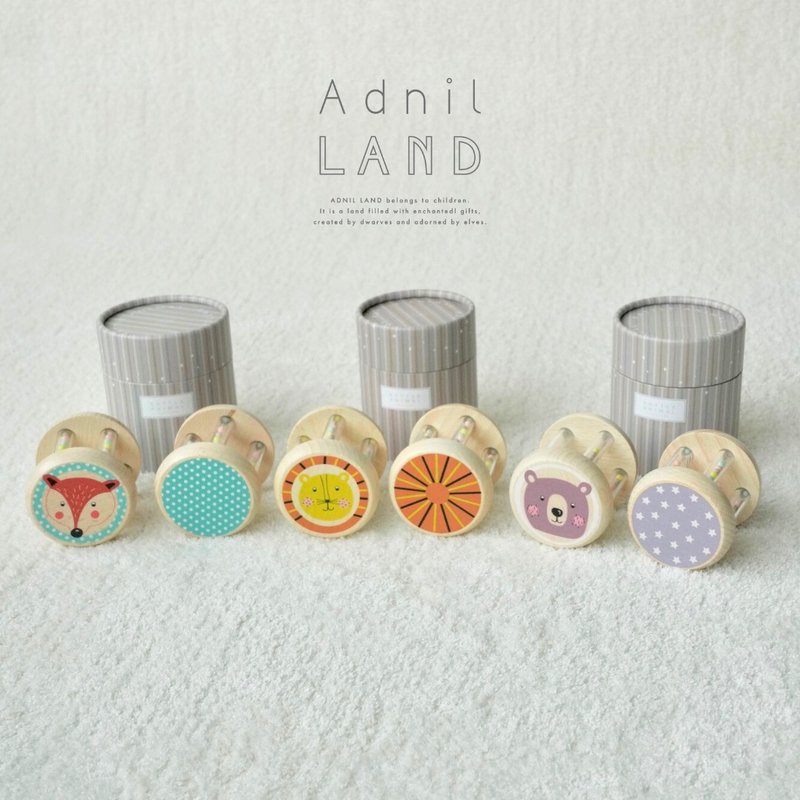Adnil LAND 可爱动物安抚摇铃 - 玩具/玩偶 - 木头 多色