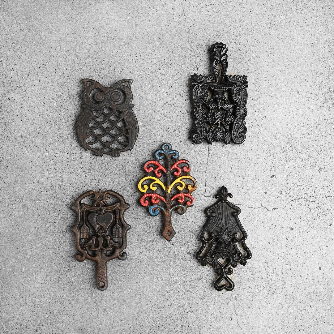 Vintage 古董铸铁熨斗架 / 古董铁器、铸铁盘收藏、老摆饰 - 美食 - 其他金属 咖啡色