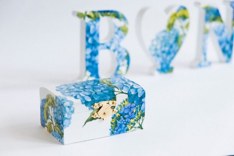 度身订造 - 情人节戒指盒 - 戒指 - 木头 蓝色