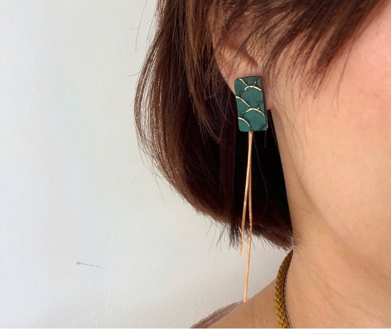 定制化礼物 Blessedness 日本鲤鱼皮革 耳钉 耳环 一物两戴 - 耳环/耳夹 - 真皮 多色