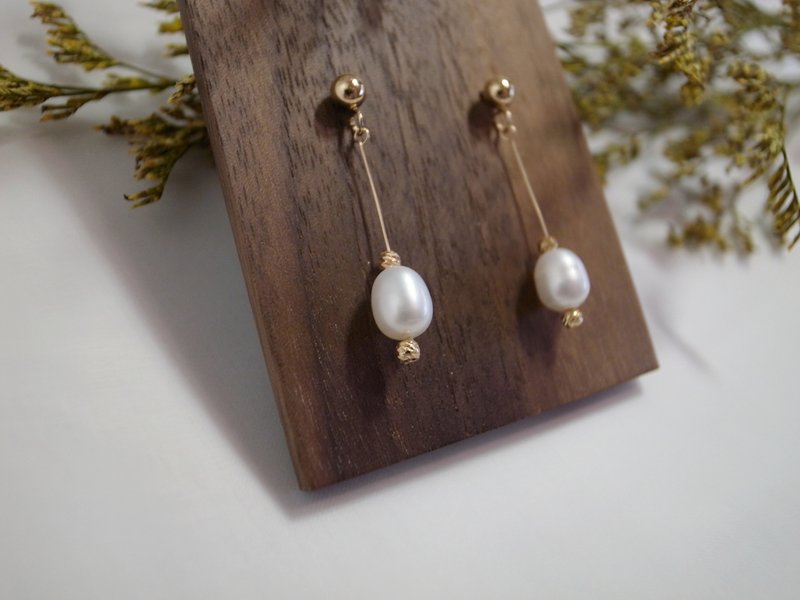 【耳环 】14K 注金 包金 珍珠耳环 夹式耳环 - 耳环/耳夹 - 珍珠 白色