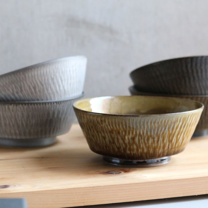 小石原烧 小石原烧 鳴錦深盘 深碗 配菜盘 小碗 3色可选 雨釉 白 - 碗 - 陶 灰色