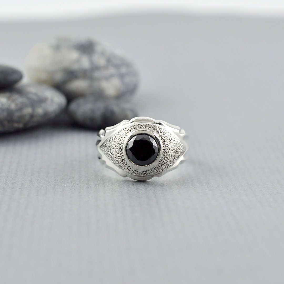 第三只眼纯银戒指 925纯银 黑色CZ石 Men's jewelry - 戒指 - 纯银 银色