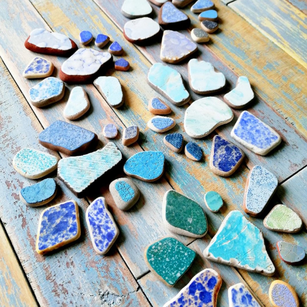 Spotted Sea Pottery shards 破碎的陶器 Broken mosaic tiles/Broken Porcelain 老瓷器 - 其他 - 陶 多色