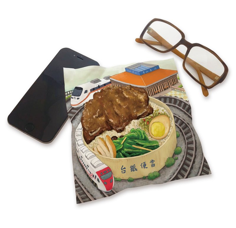 【布漾】印花万用布 台铁便当 超细纤维=手机=平板=笔电=台湾特色 - 眼镜盒/眼镜布 - 其他材质 多色