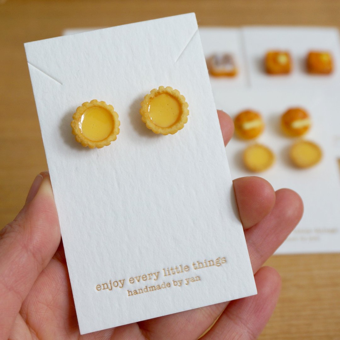香港茶餐厅系列.蛋挞.手工耳环 (接单订制) - 耳环/耳夹 - 树脂 黄色