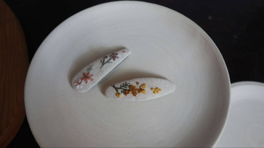 樱花飞手刺绣发夹/BB发夹 - 发饰 - 棉 银色