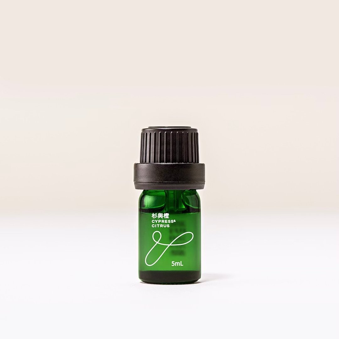 【100%天然植物萃取】嘉明湖忘忧精油 5mL | Cycitrus 杉与橙 - 香薰/精油/线香 - 玻璃 绿色