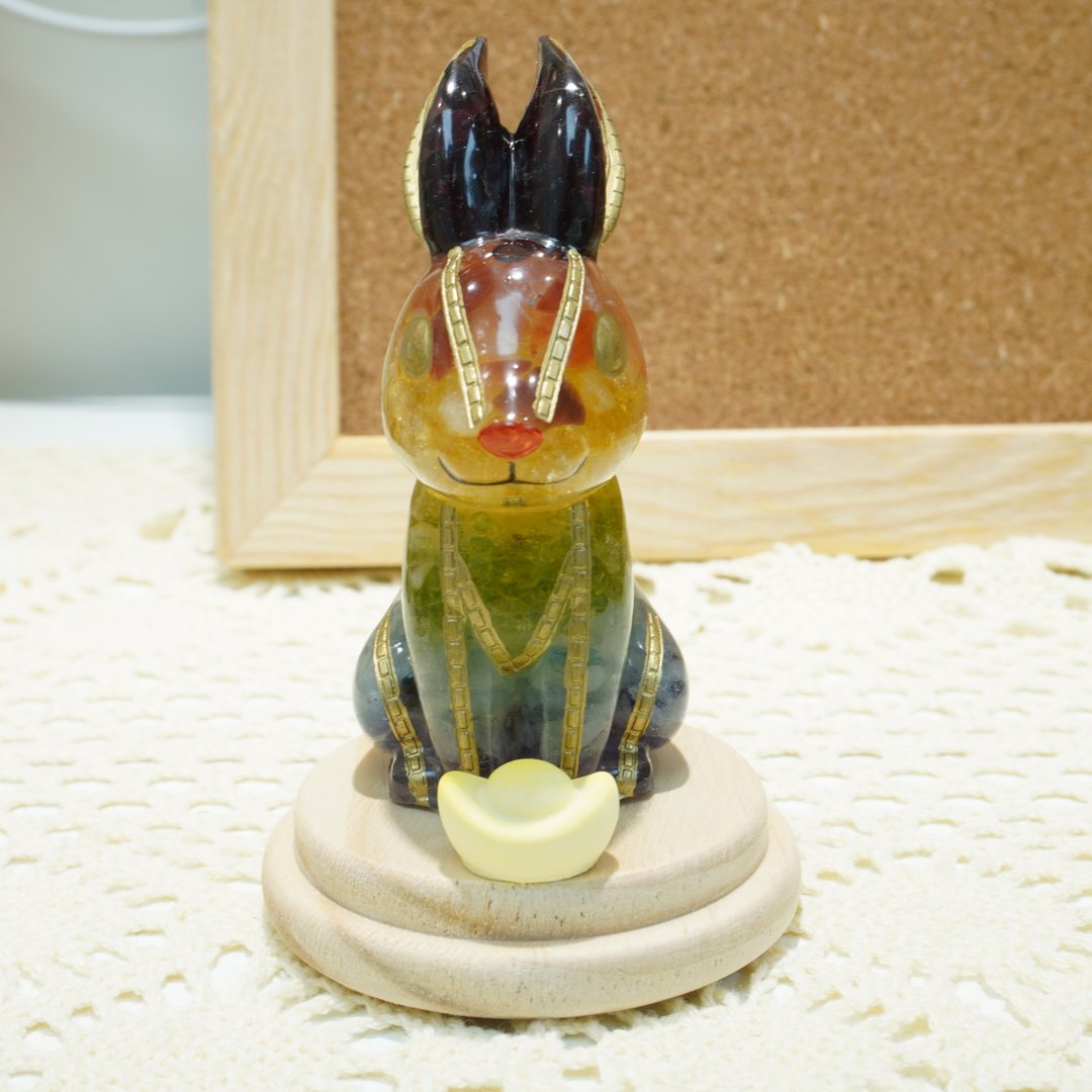【 DIY 手作】七色水晶扩香石元宝兔子攞设 - 摆饰 - 水晶 多色