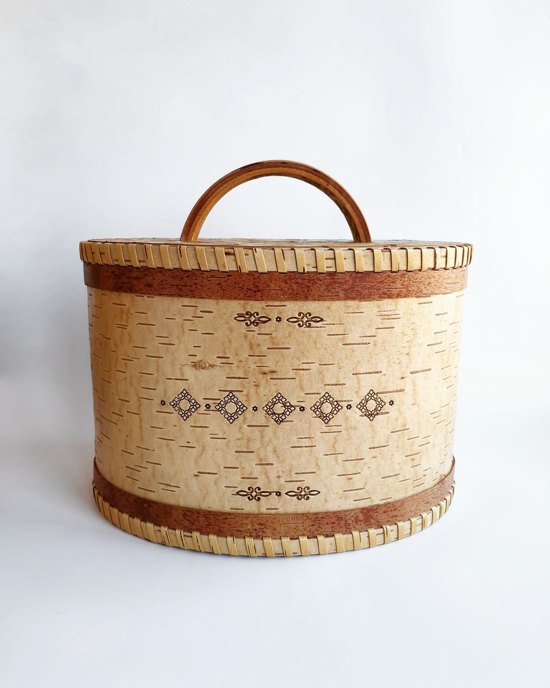 Birch bark box - 调味罐/酱料瓶 - 木头 