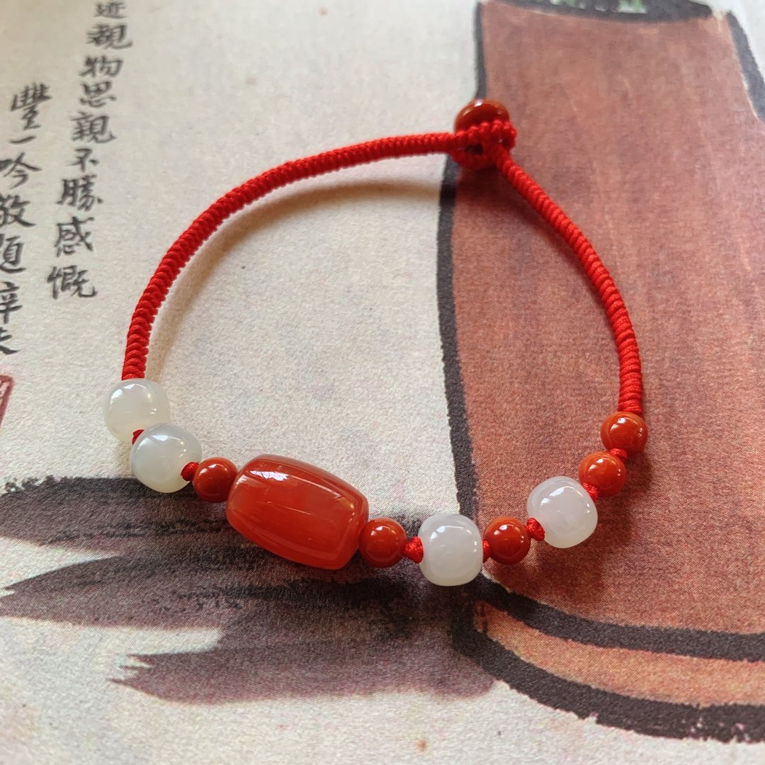 贺岁踏灯。天然南红桶珠复古编织手链 和田玉 玉石 新年文艺手绳 - 手链/手环 - 玉石 红色