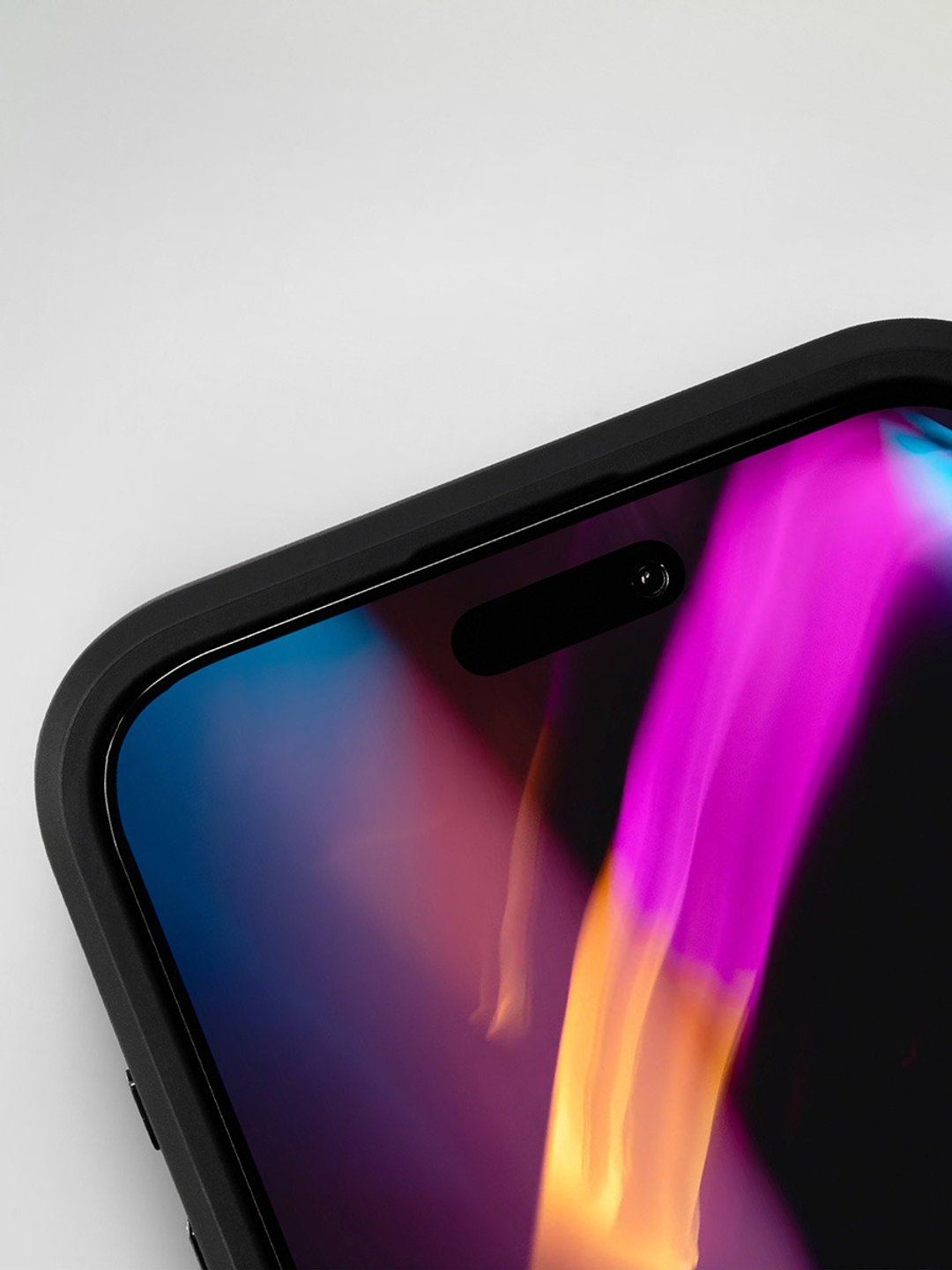 imos iPhone15 系列 (2.5D高透)超细黑边康宁玻璃贴(AGbc) - 手机配件 - 玻璃 透明