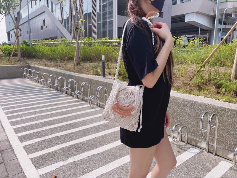 INS网格包材料包【Diy Macrame Bag kit】 - 编织/刺绣/羊毛毡/裁缝 - 棉．麻 